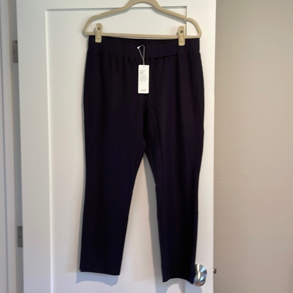 Brand-new, with tags, Eileen Fisher, washable stretch crêpe pants women’s size M